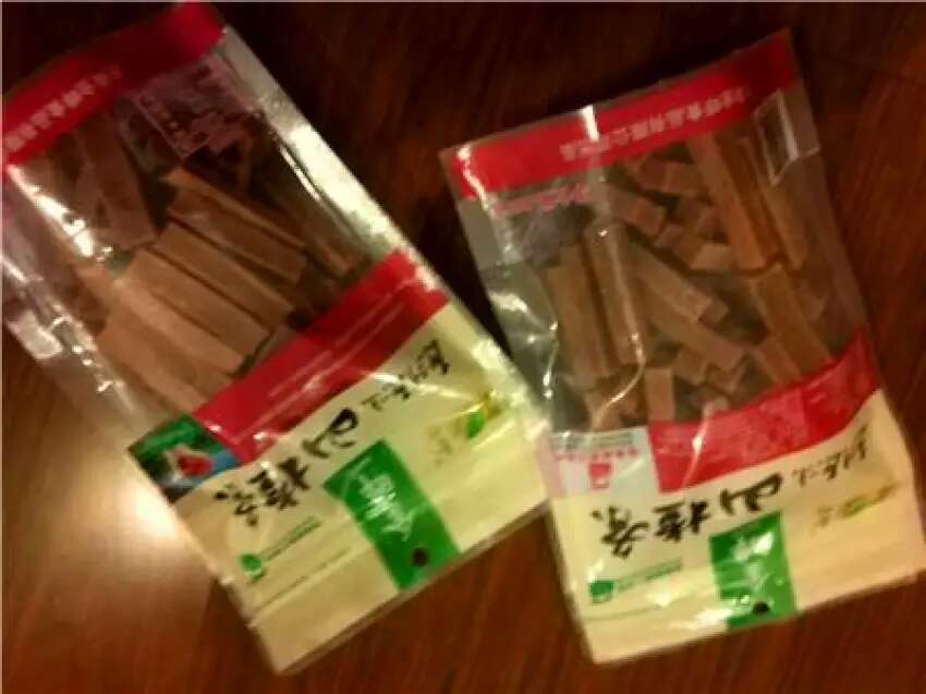 第二次购买,小宝贝特别喜欢吃,嘴巴没味儿的时候吃吃还是不错的