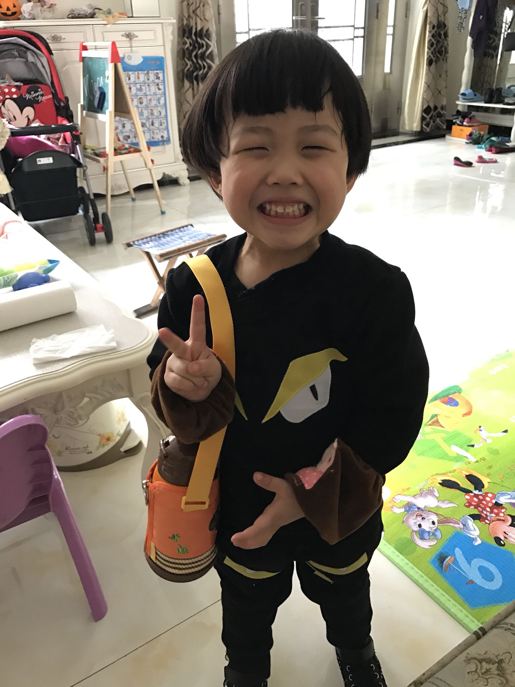 太漂亮了,宝贝超喜欢,还买了一个送人,很有面