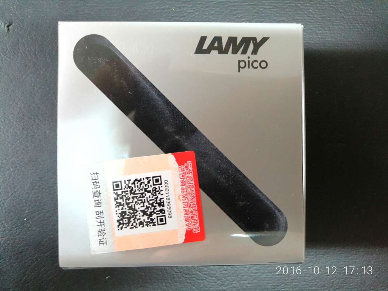 感觉不错,就是价格贵,笔芯太贵。外包装感觉一般!