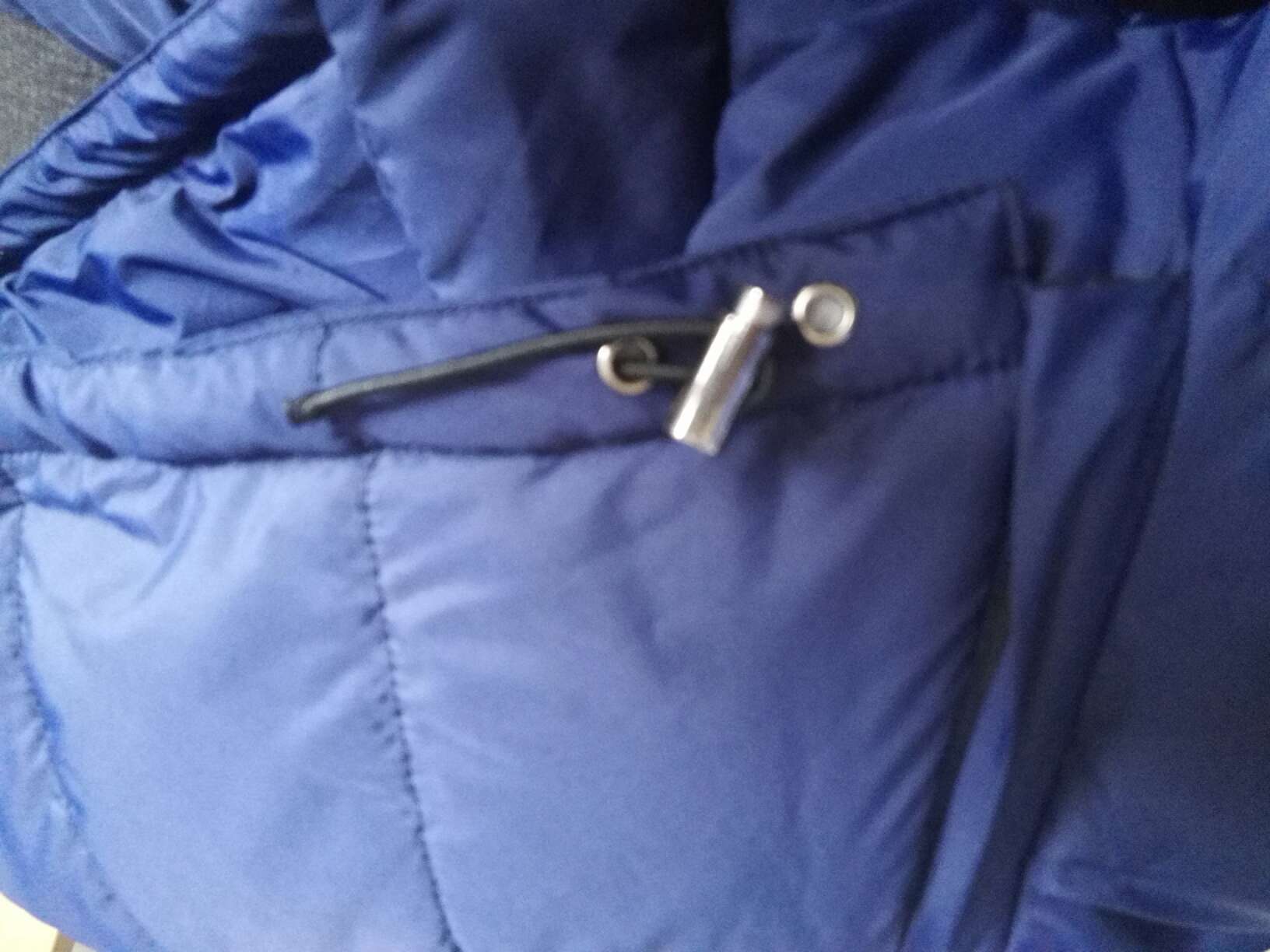东西不错快递也非常给力,穿着很舒服。
