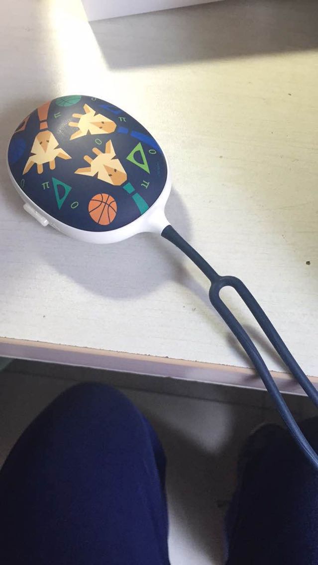 圣诞礼品棒棒的!给力啊抽了好多袜子才抽到!包装也很用心!