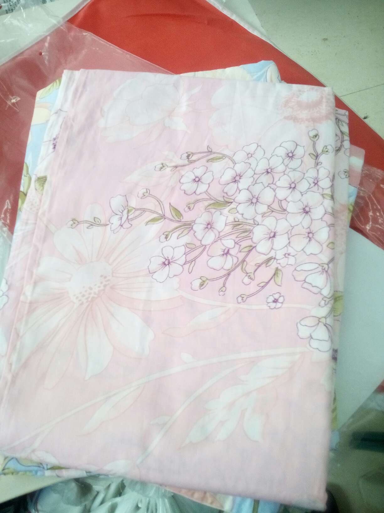 质量不错,颜色很好看,很满意。