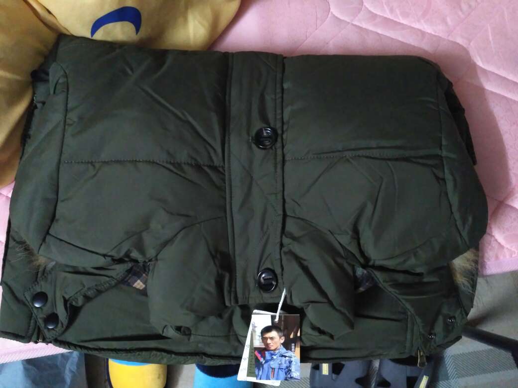 可以哦!衣服挺暖和的,外观也挺漂亮的。