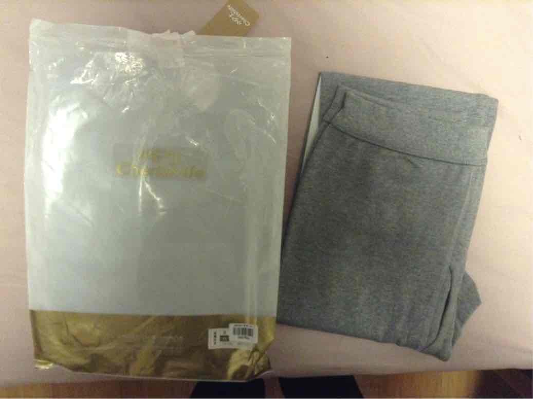 快递一如即往的好,当天下单次日准时送达。快过年了,快递师傅晚上11店还在送货,辛苦了,谢谢您!
