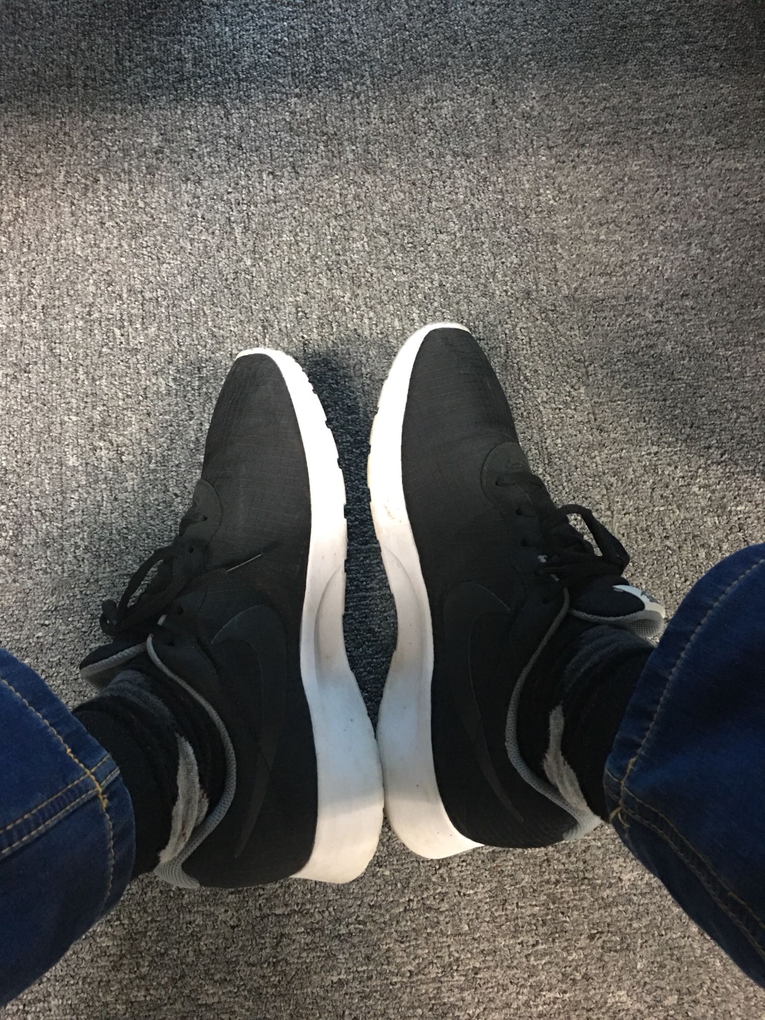 穿着还舒服,性价比不错。