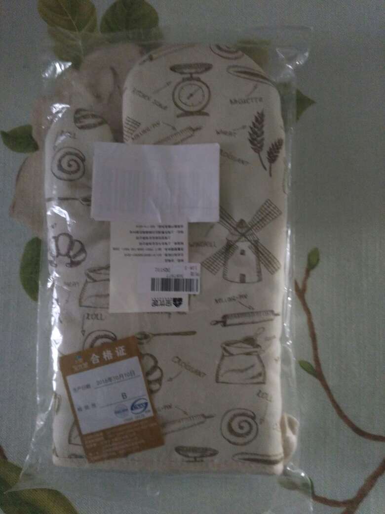 东西很好,刚好电烤箱烤羊腿用!