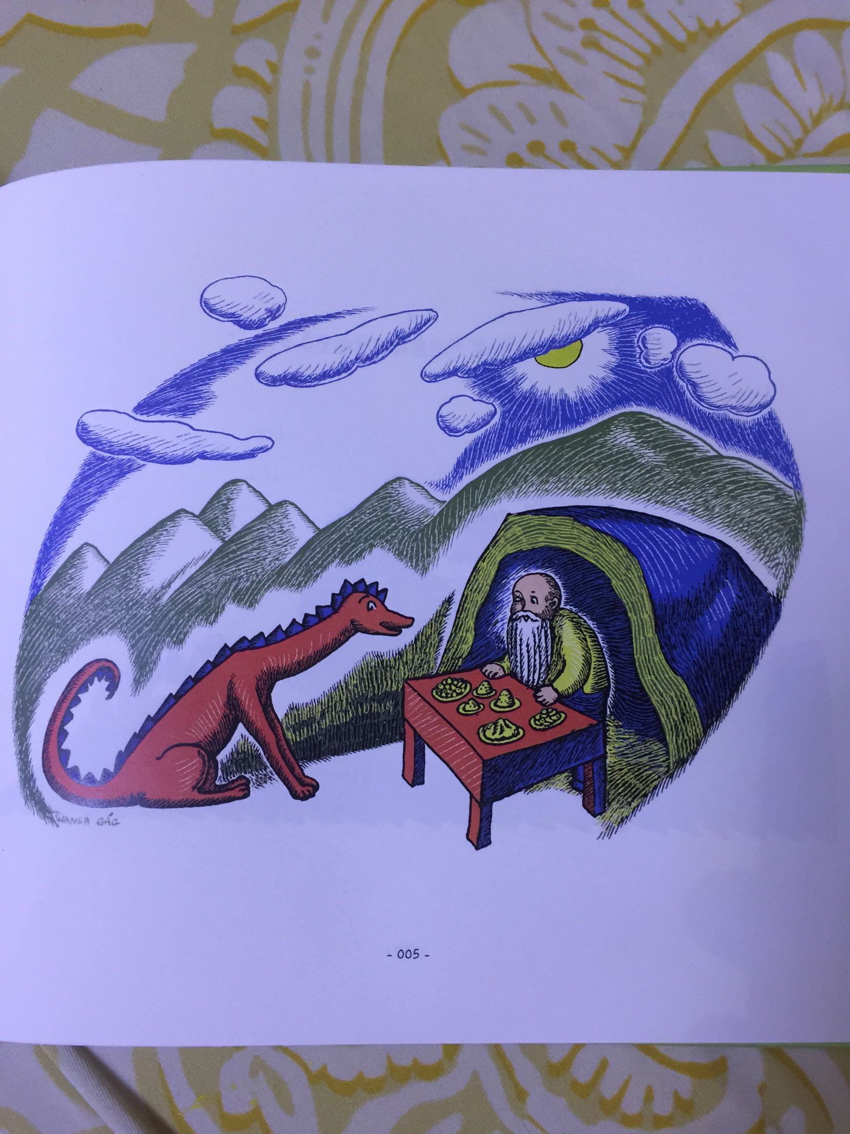 ★"小怪物吃掉布娃娃,小朋友就要哭了。"为了帮助小朋友,善良的小矮人鲍勃才为小怪物发明了新食物。 ★通过这个故事教育小朋友学会乐于助人、多为他人着想的美德