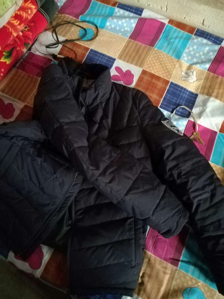 轻柔舒适,穿上很漂亮 ,不错