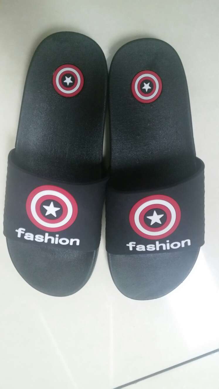 鞋挺不错的,不知道是否耐用。