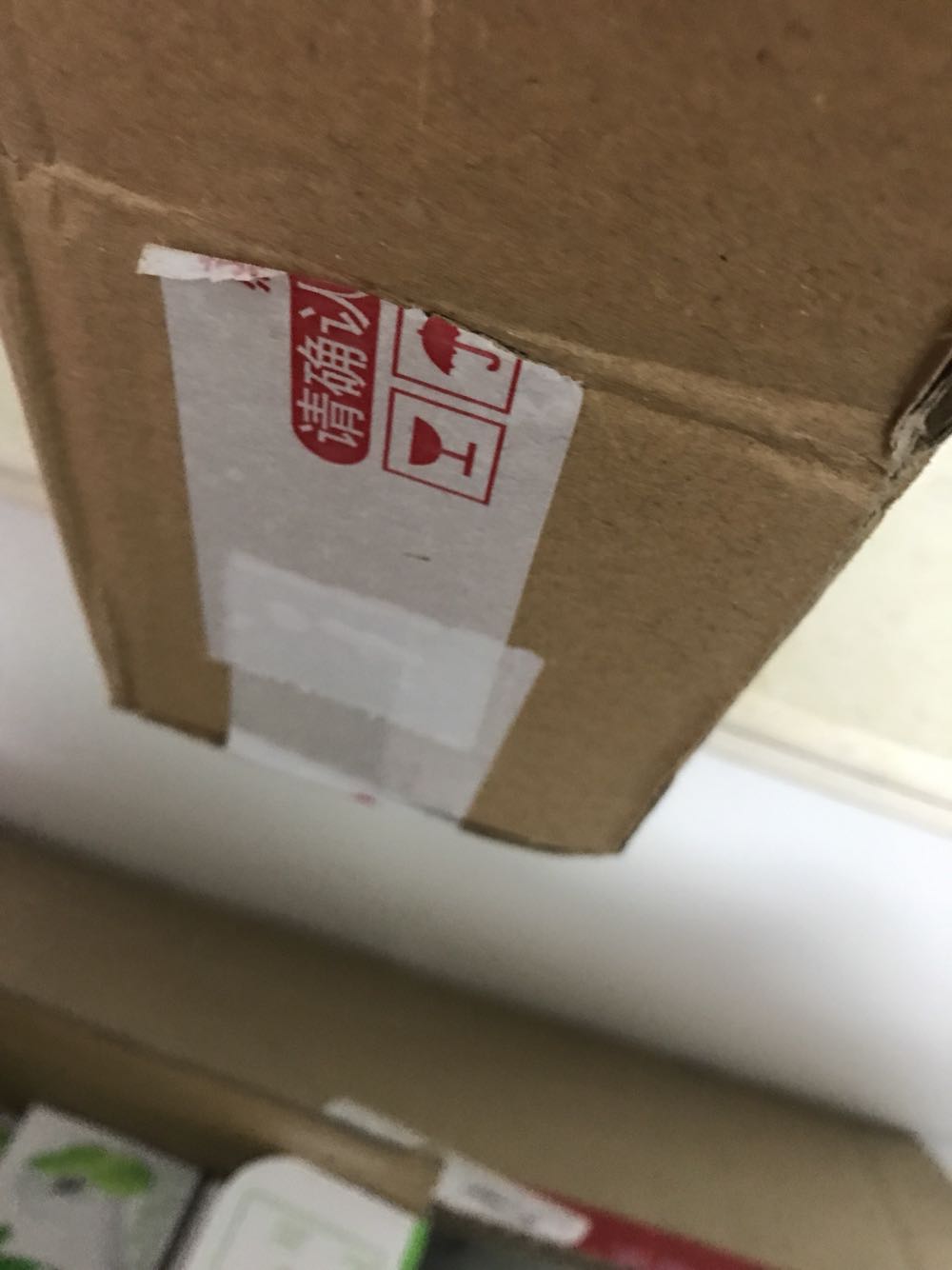 多买点留着送人啊,东西非常不错,快递也非常给力!