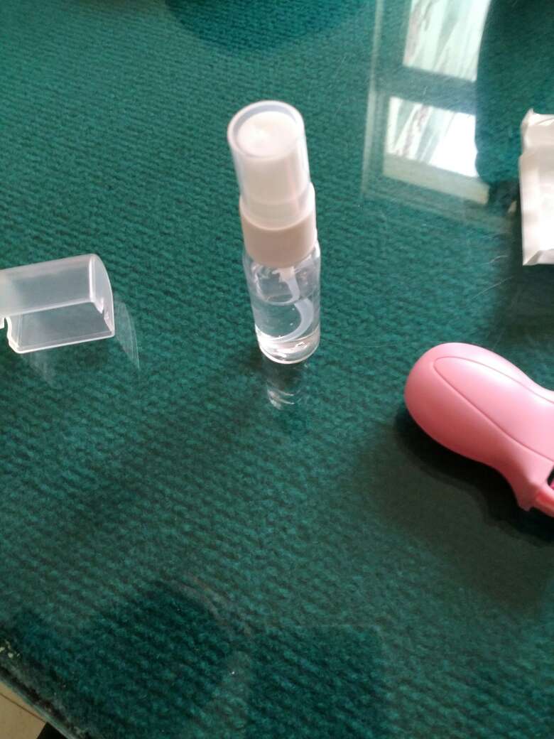 说实话不会用能告诉我呢,