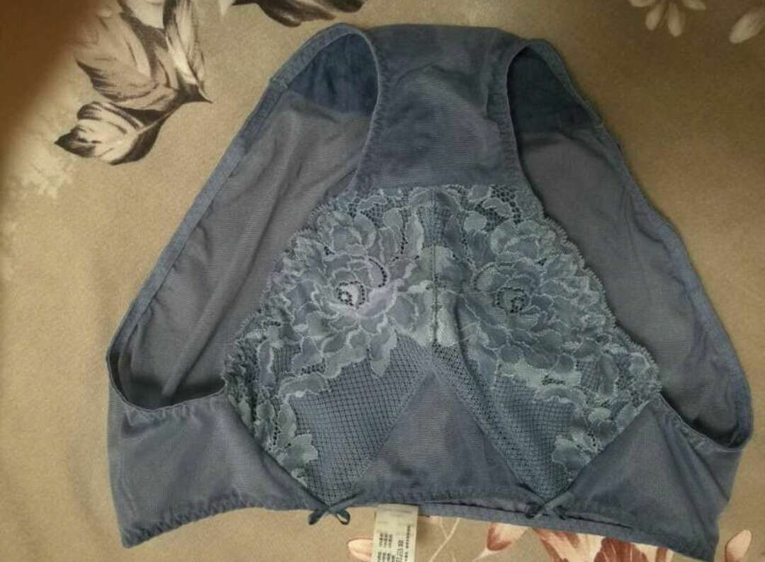 大小刚好,老大说穿上挺舒服的!