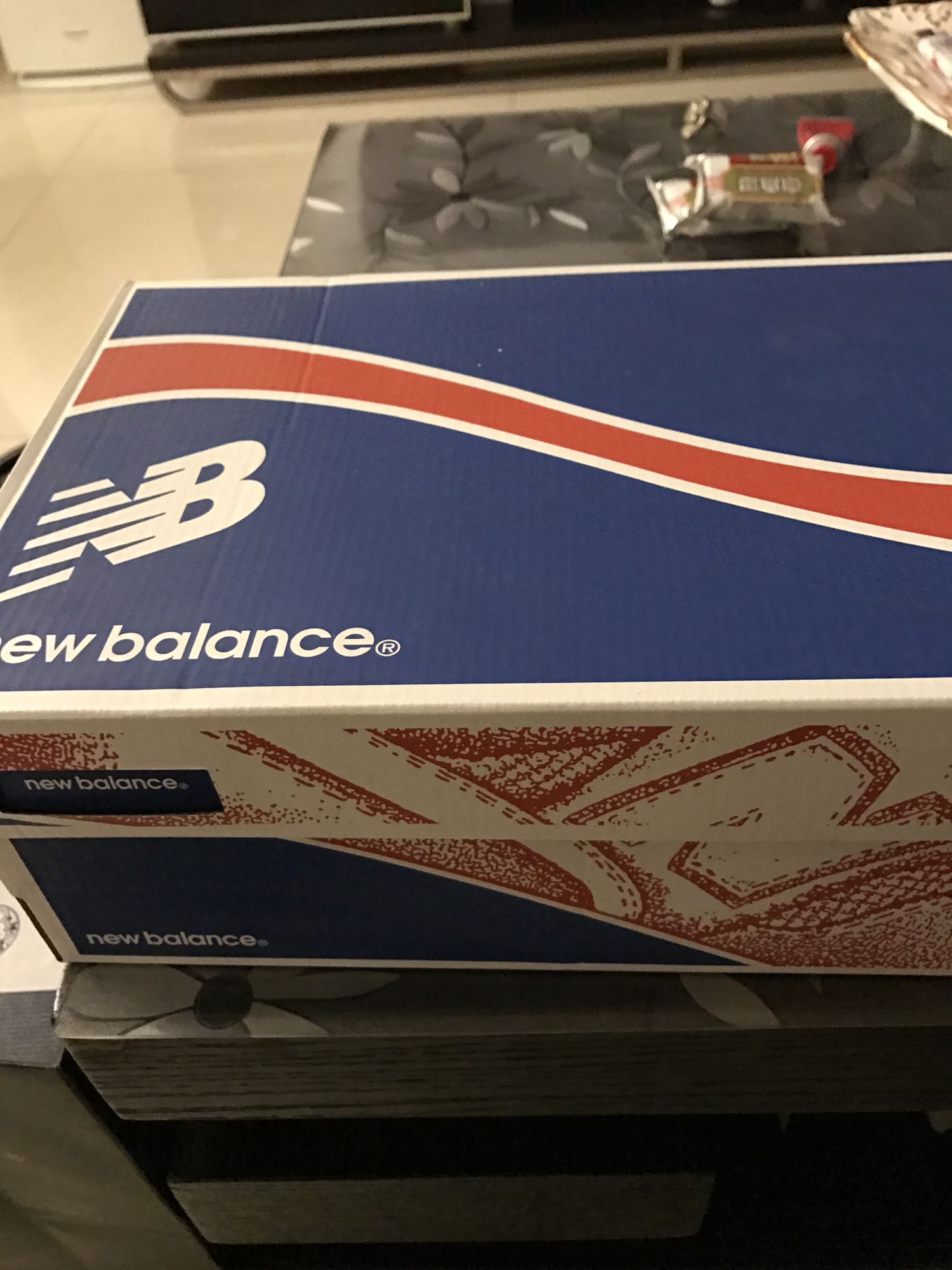 非常棒,的换货制度太牛,点个赞,在家等,直接给你再发一个过来!