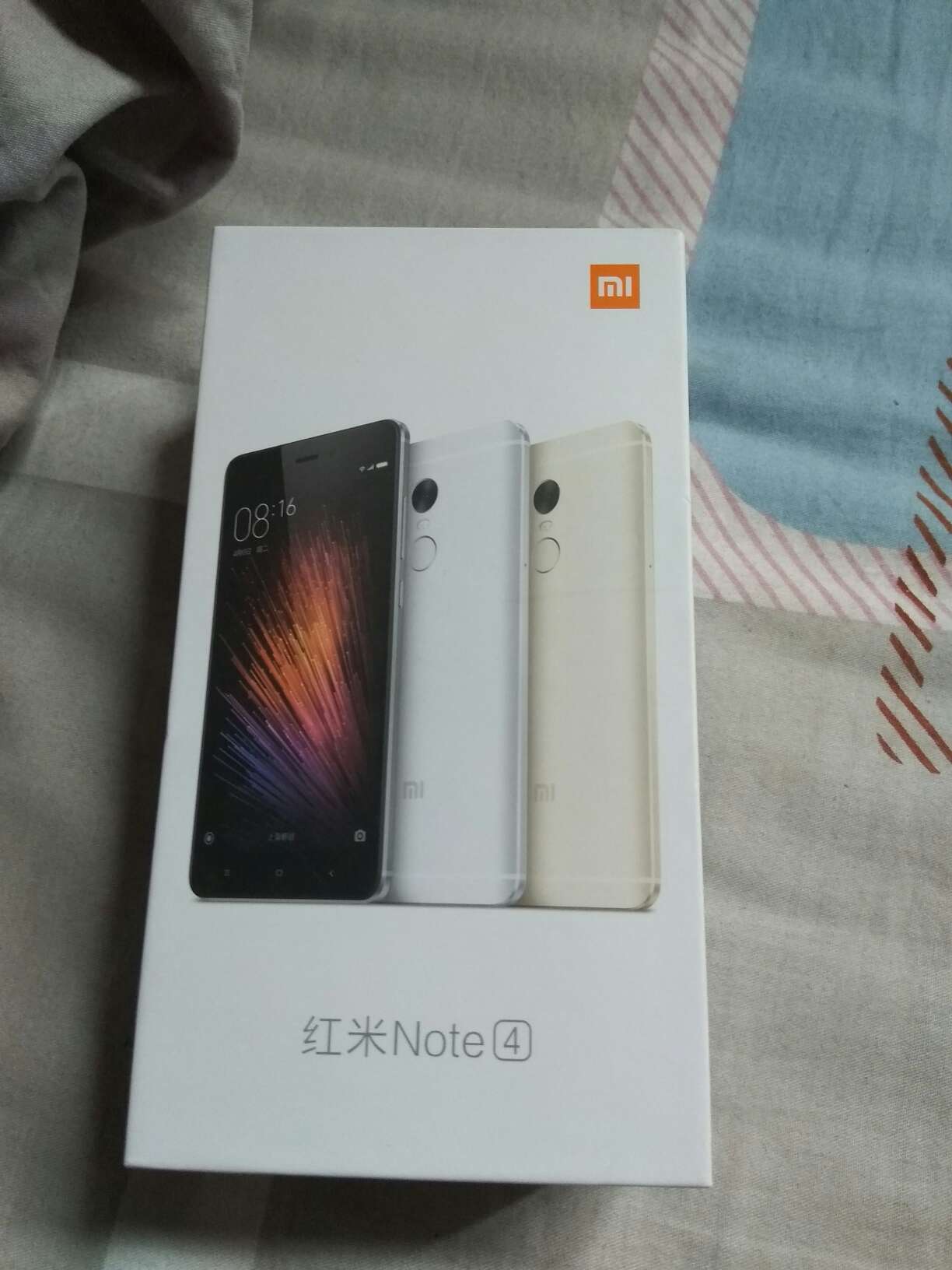 手机和套都是在购买的,都挺满意的。支持和相信