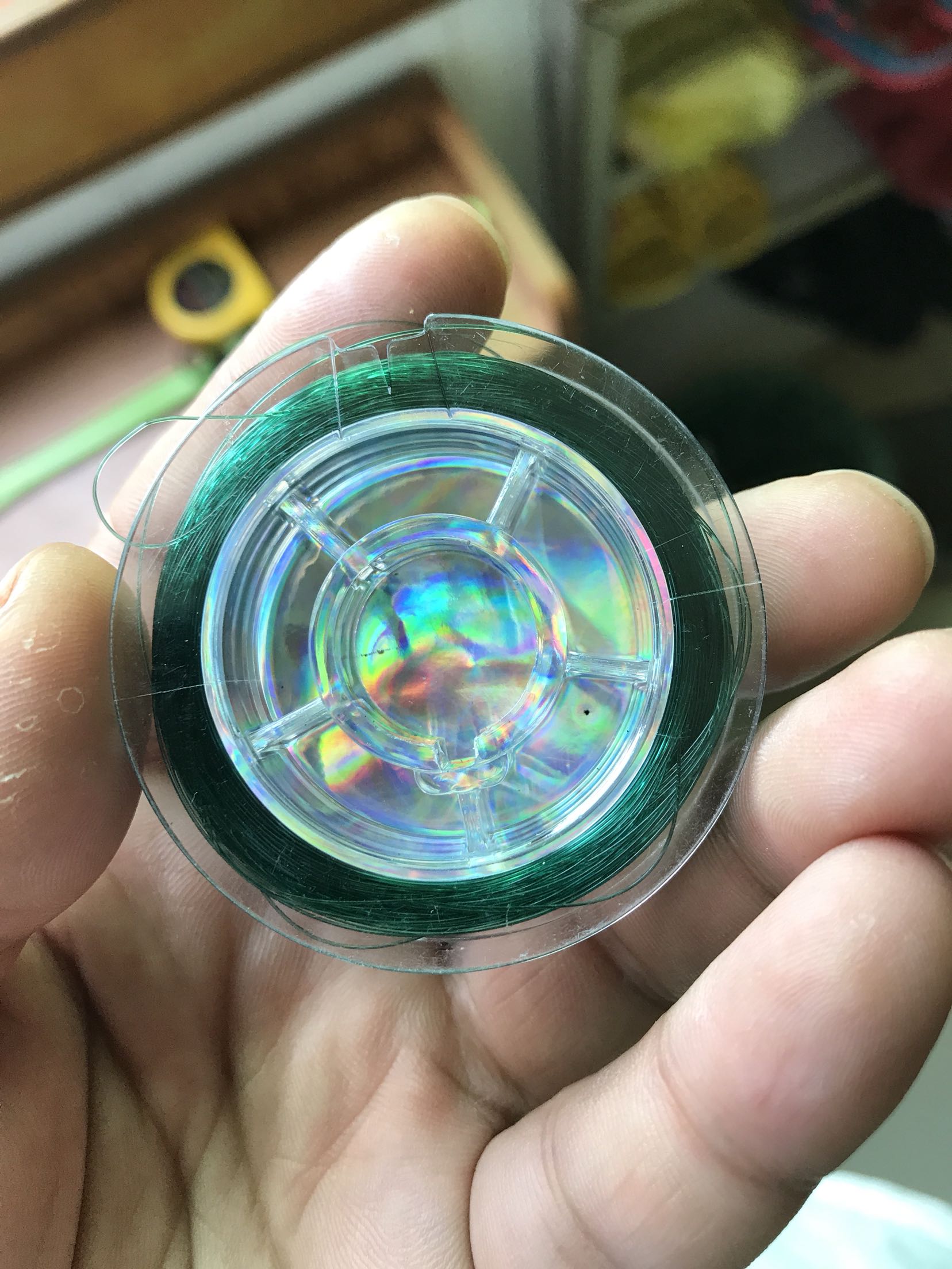 里面的线全松的!感觉是用过绕上去