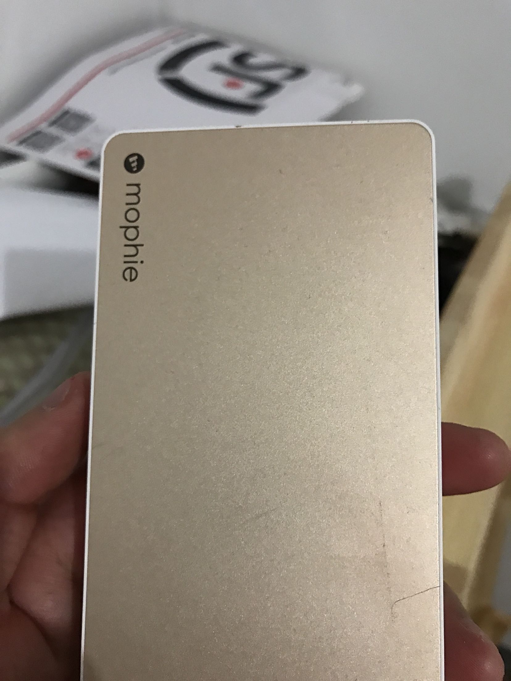 挺大的,外观也很漂亮。不错,希望质量没问题。