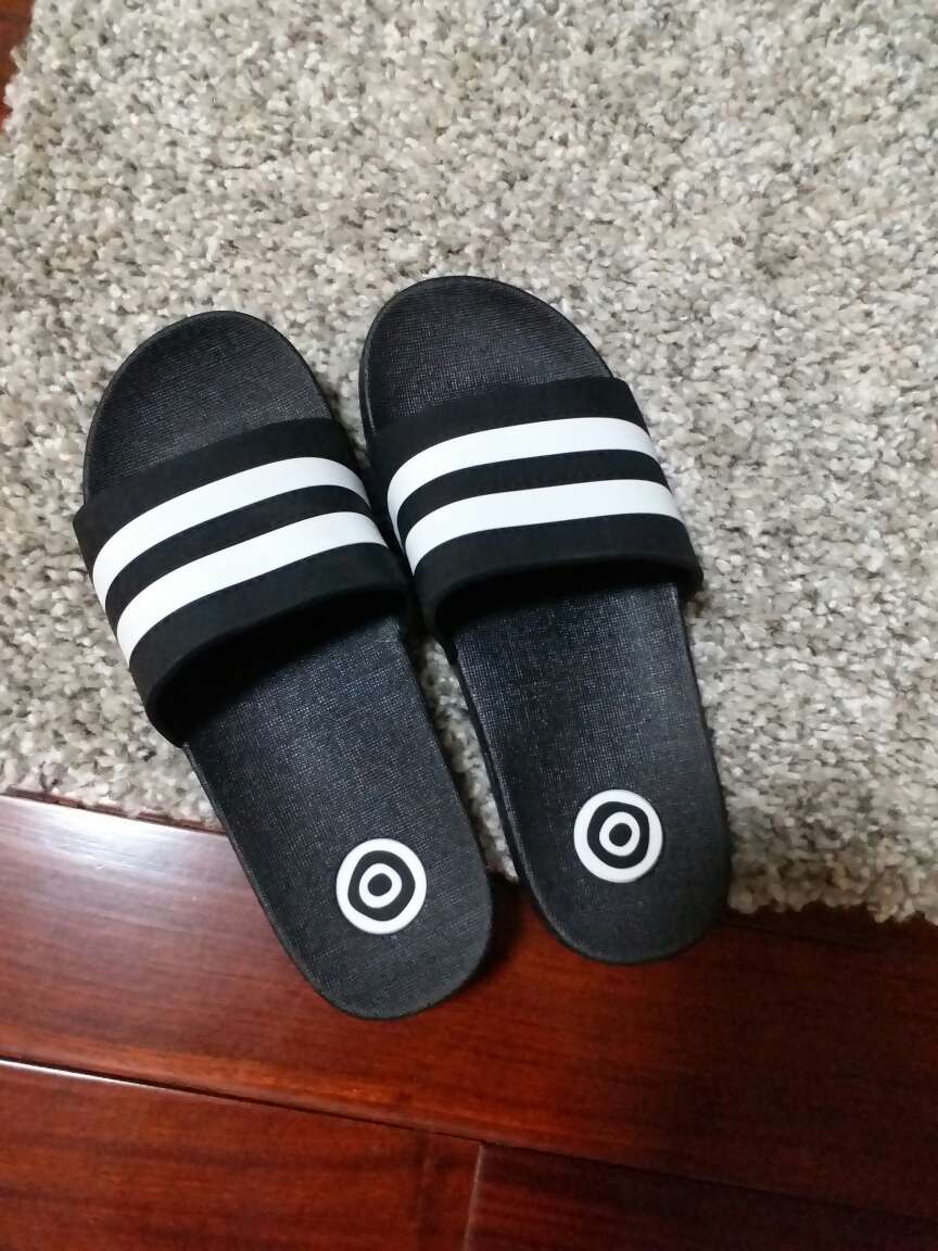 很好很好看,穿着舒服,快递给力