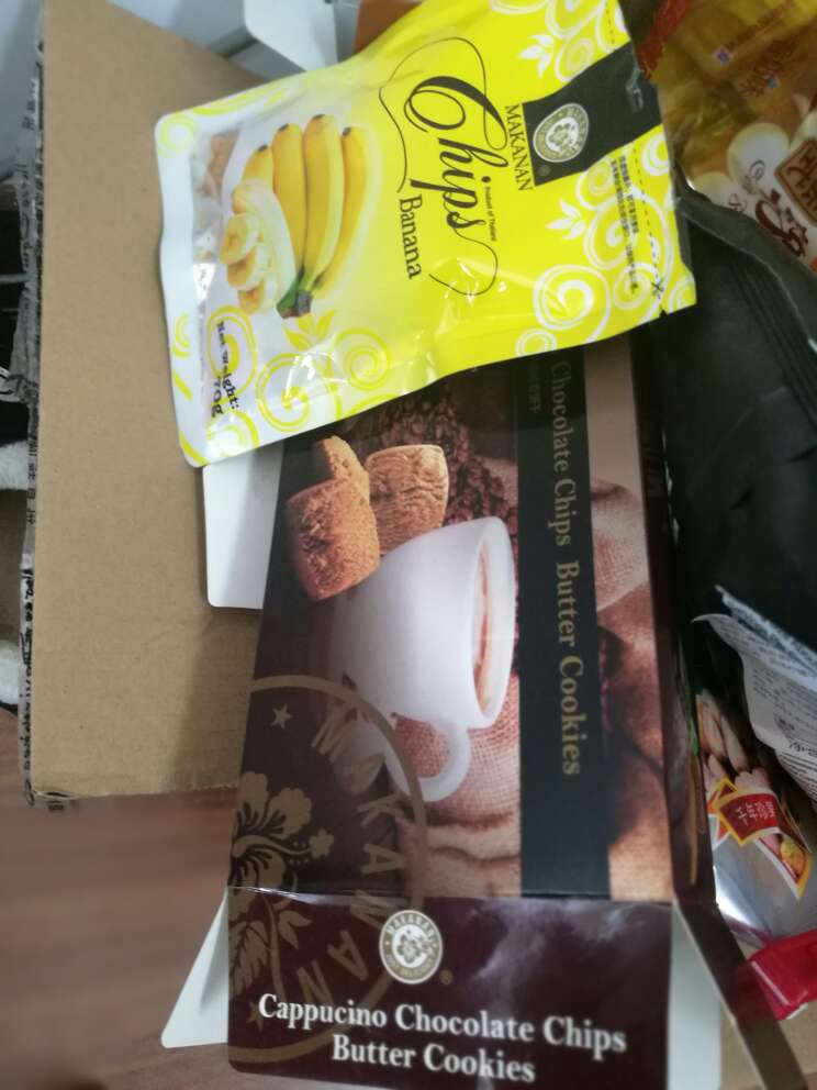 超喜欢来买零食!好吃又便宜!办公室的同事也很喜欢!下次还会来的!
