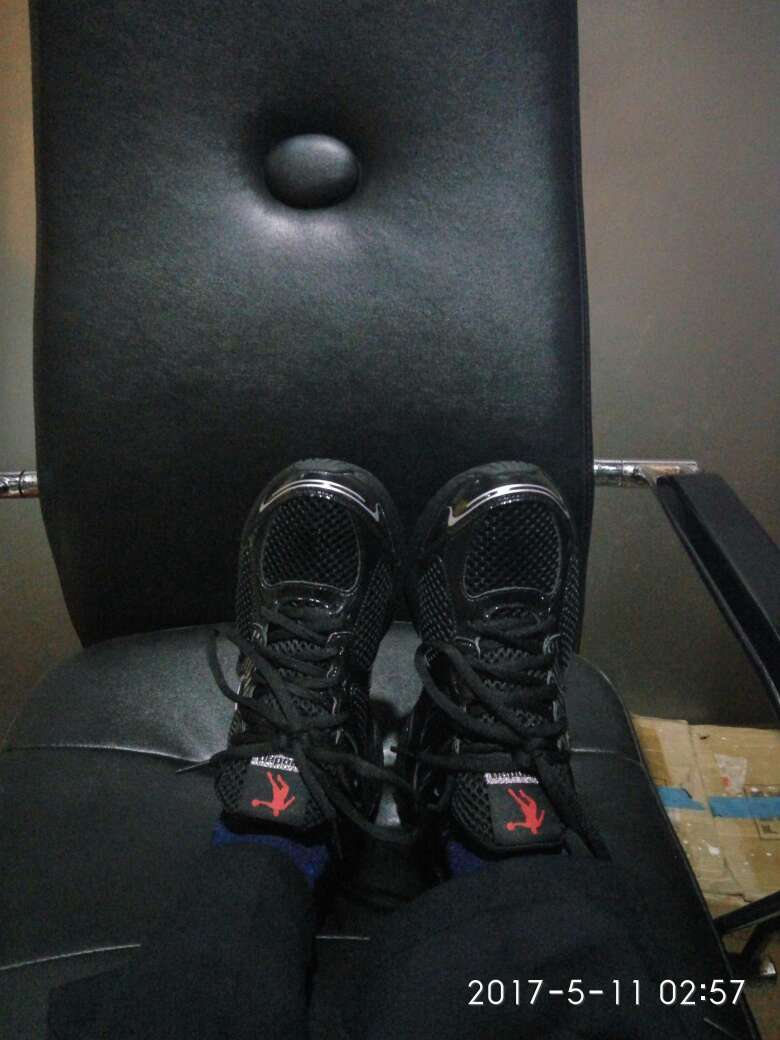 实物挺漂亮的,大品牌就是不一样。