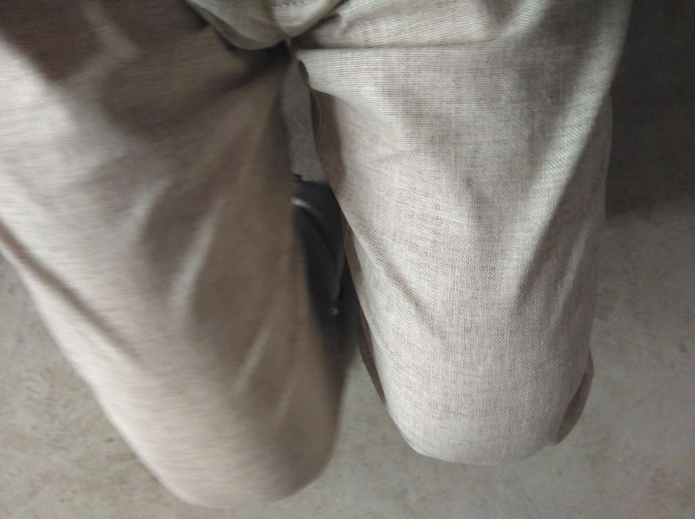 试过很凉爽,但要裁了腿边才能穿。