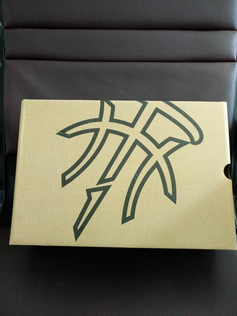 鞋底不耐磨,穿着还行,符合这价位
