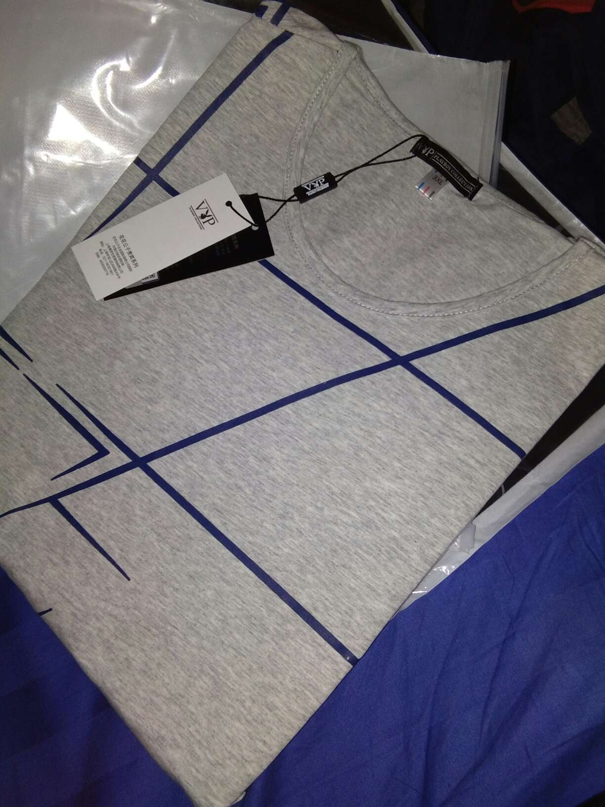 快递速度快,还可以,舒服舒服
