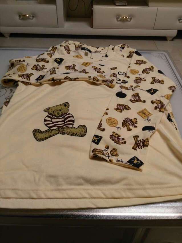商品很好,穿着很舒服,重点是老婆喜欢!