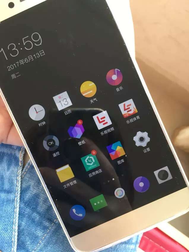 到货直接root删温控,还算可以。