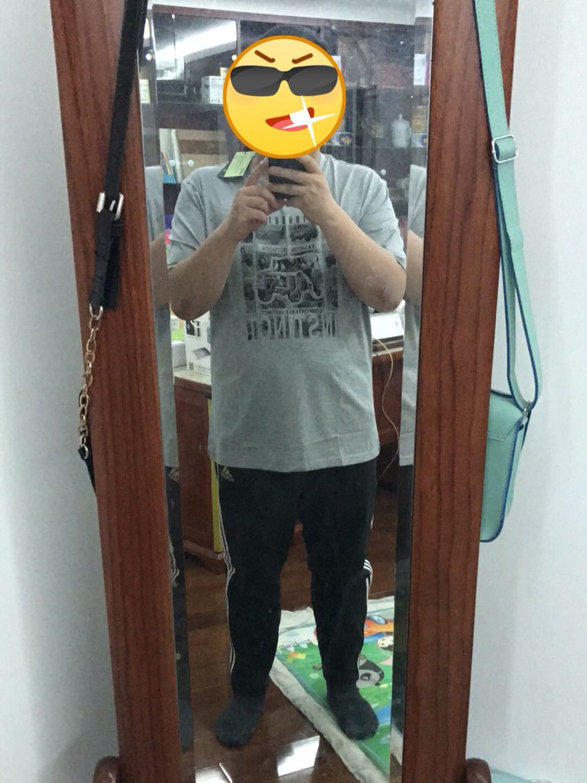 大码的衣服不好买,这件款式料子都可以,用券挺划算。
