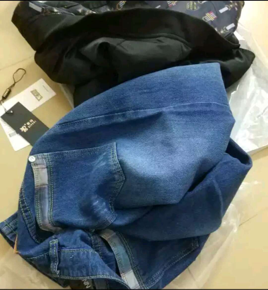 裤子版型很好,不掉色