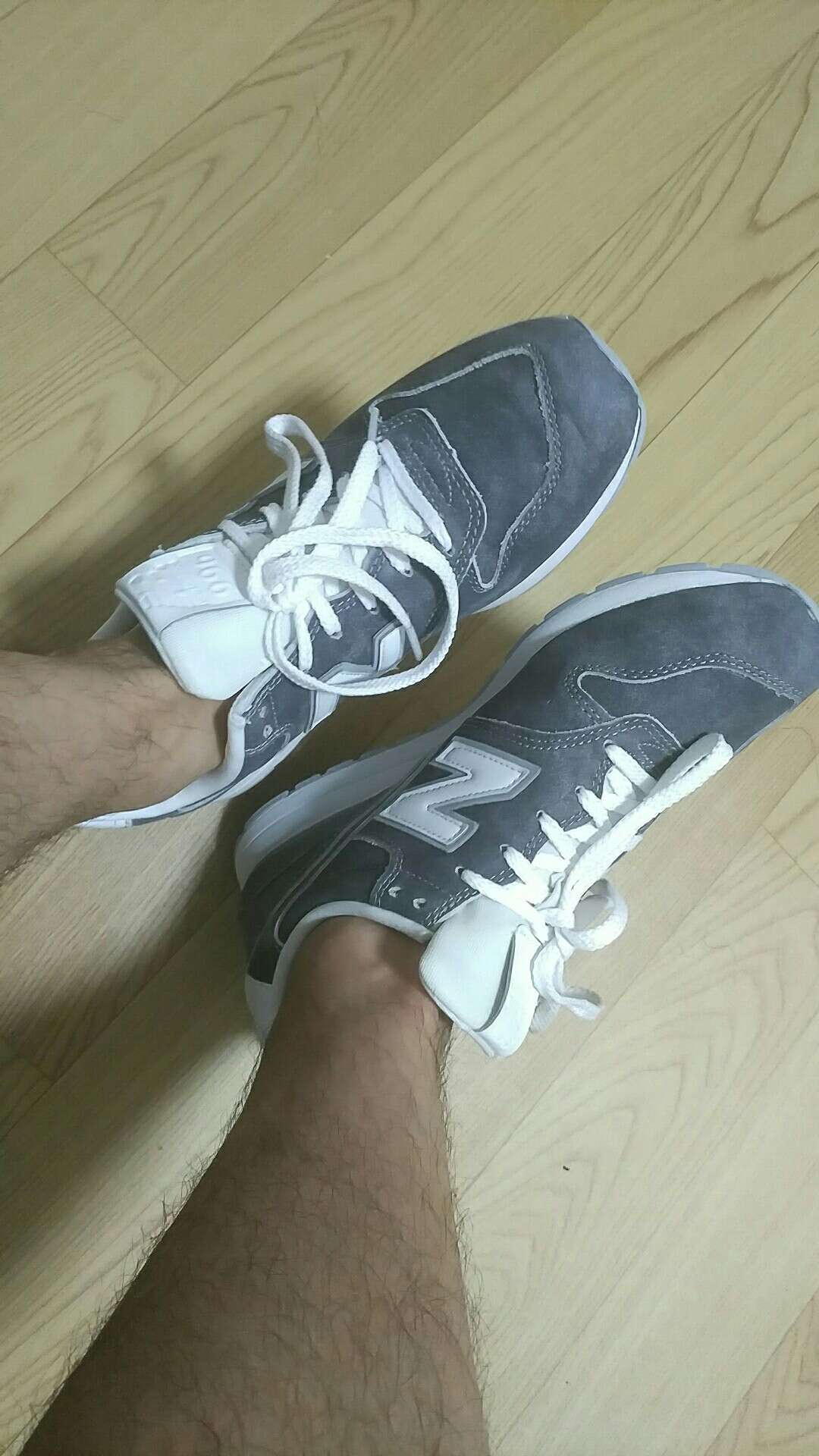很不错,很轻,穿着舒服