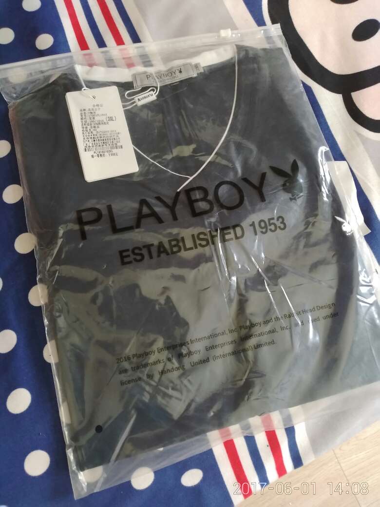 很好,就是选的颜色有点深,物流有点慢