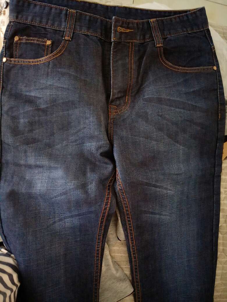 衣服看着不错,老公很喜欢