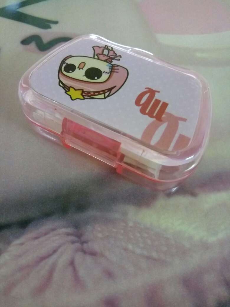 超级好!!有度数的戴着没有不舒服主要是快递a超级快阿 喜欢kuaidizhaoge的服务阿耶耶耶
