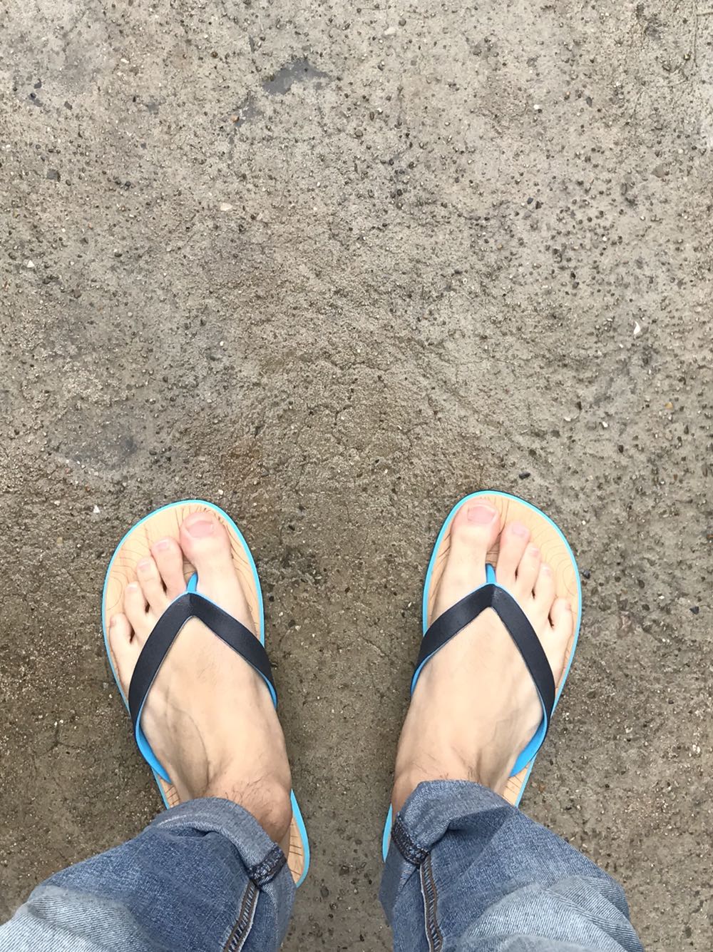 很舒服。也没有特别刺激的味道。满分