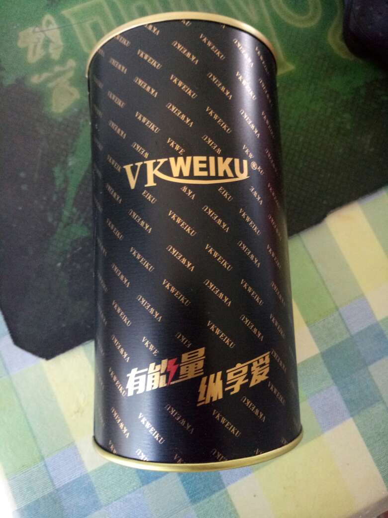 东西收到了,还没有穿,包装挺好的,查询也是正品,就是不知道有没有那些功能。自营店就是快,没的说,?