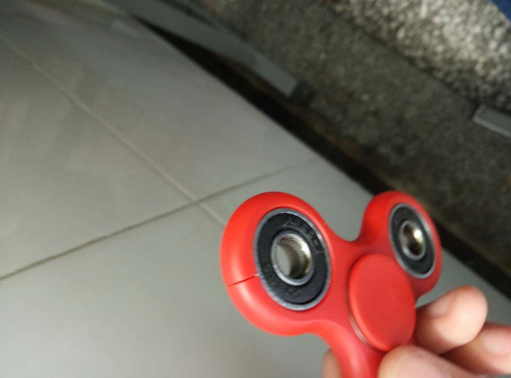 差评,有一个圈断了,顶多转30秒。