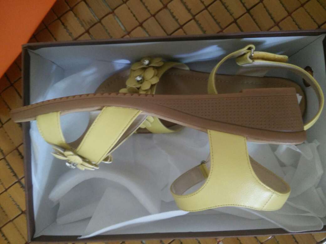 买给老妈的。。。不知道怎么样。