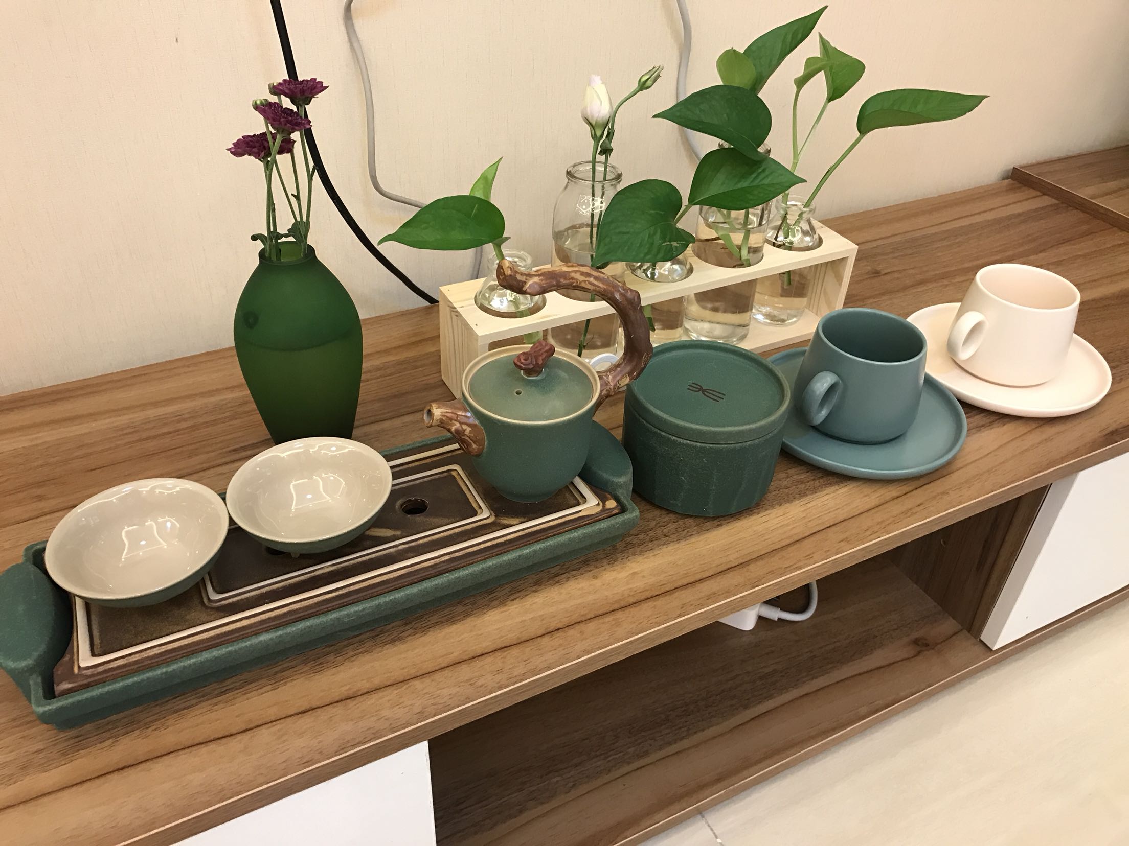 很忙的,手感很好,送货很快,棒棒的。