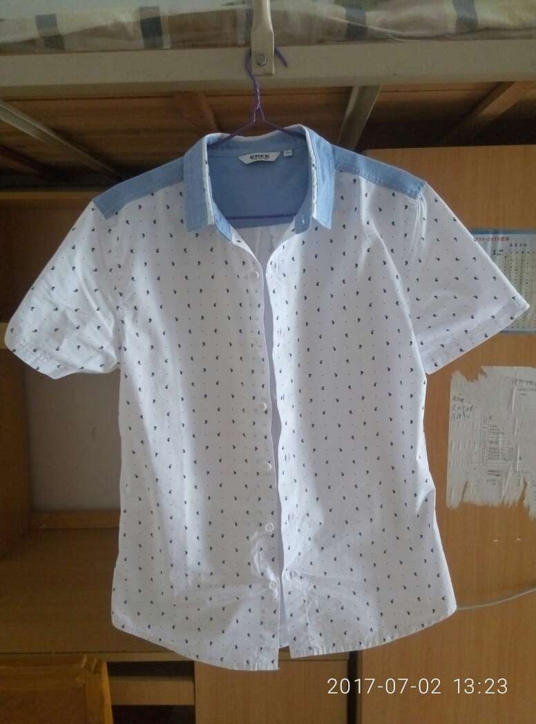 大小合适 布料还不错 价格实惠 值得购买!