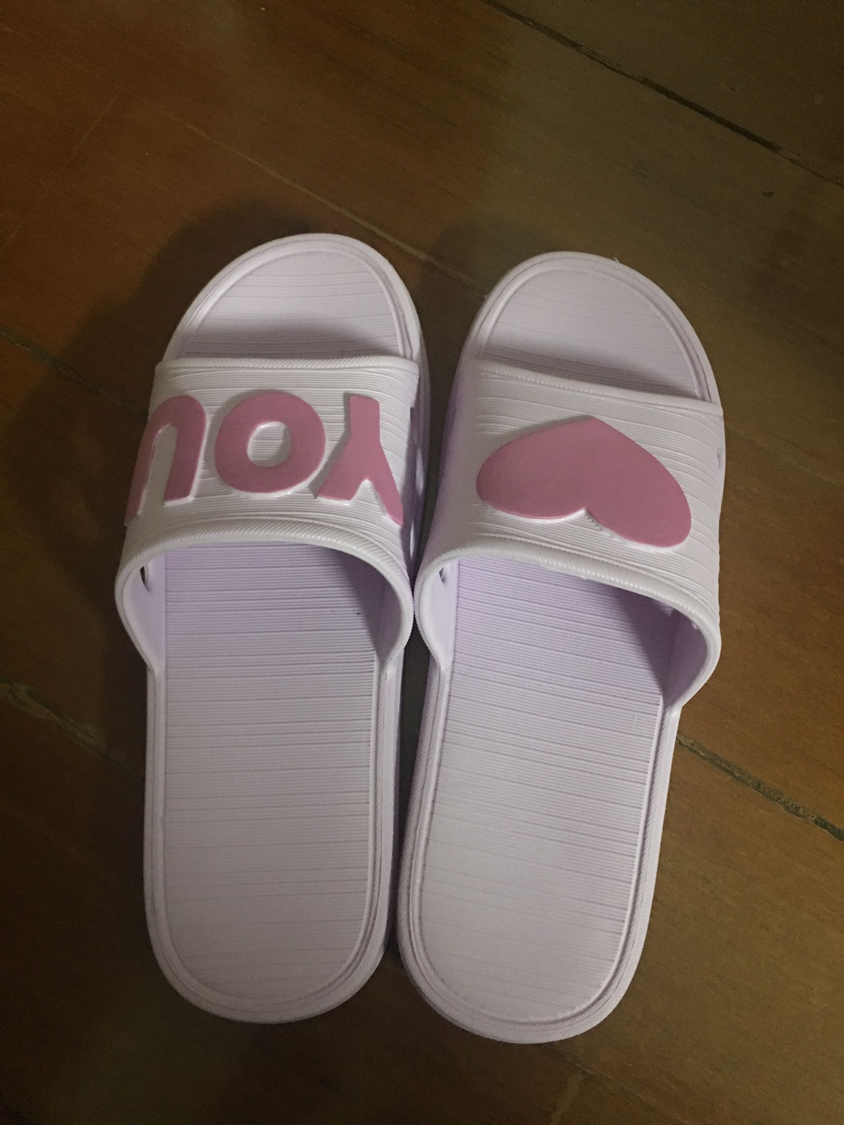 软软的,很舒服!给宝贝买的