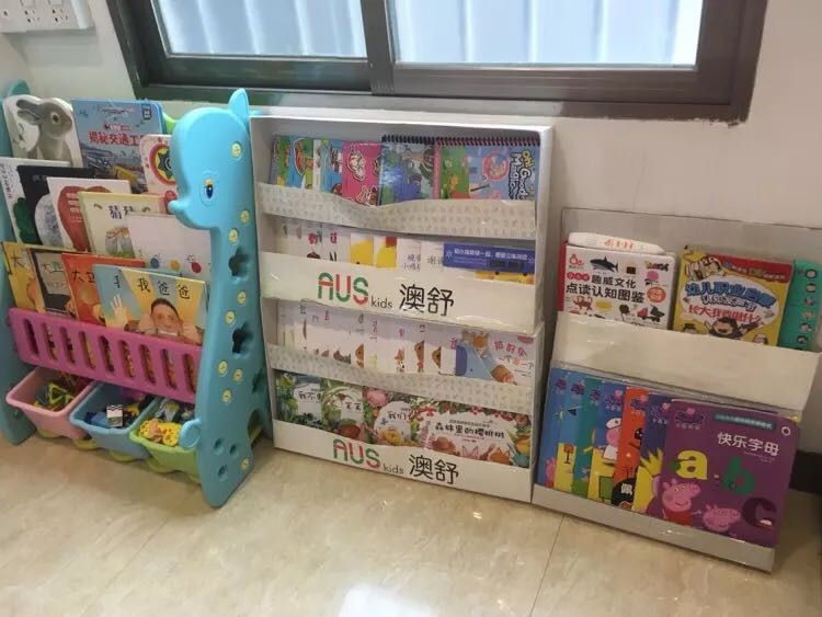 正品,包装好,送货快!618活动很优惠,一直在买。每本书都有塑封。值得推荐!