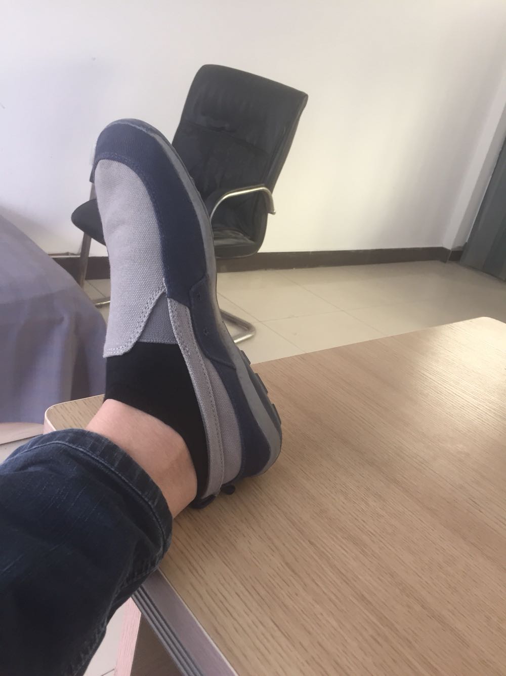非常舒服,价钱也不贵,值得拥有!