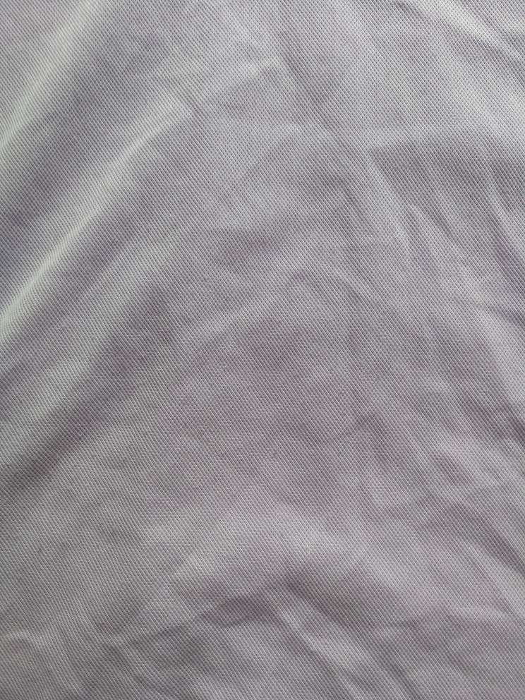 搞活动的时候买的,穿了好多次了,比较透气凉快,但是略微起球,也就穿一两年