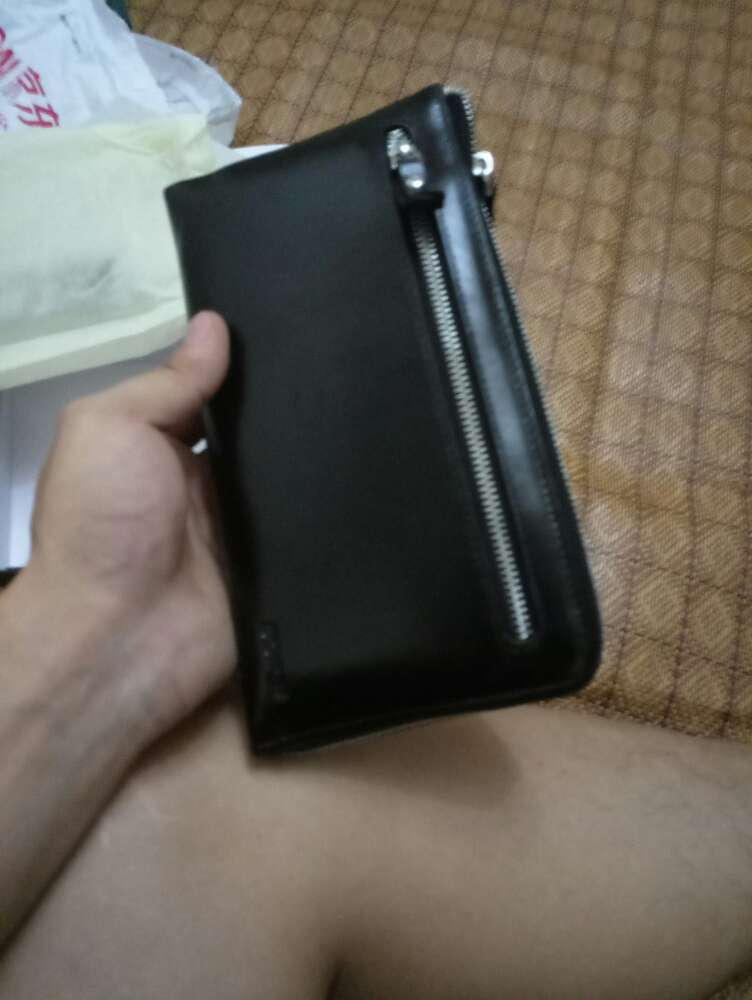 感觉还好皮也比较软。不错
