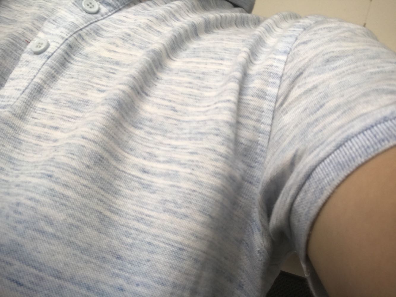 传了一段时间 感觉很好 衣服不变形