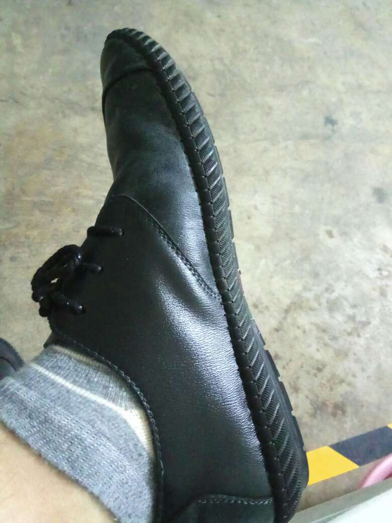 还可以,这个价钱还行,不知道质量怎么样!穿穿再说