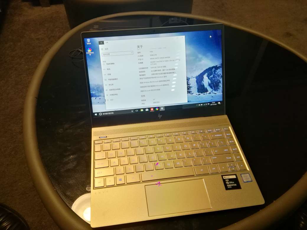 上台电脑是上代envy15 这款新的13特别好,特别薄,性价比很好,屏幕素质高