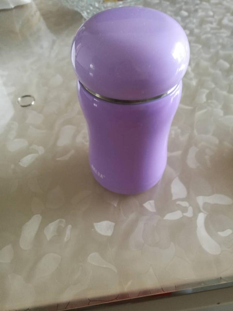 杯子挺漂亮的,晚了两天才送到,催单也没有回复,快递出现了点小问题