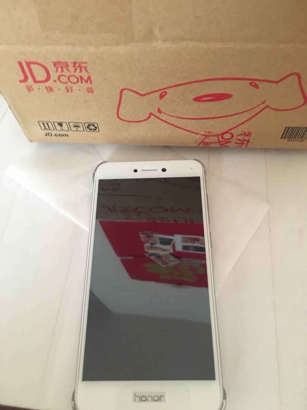 不错,贴上去很匹配,贴起来也很方便